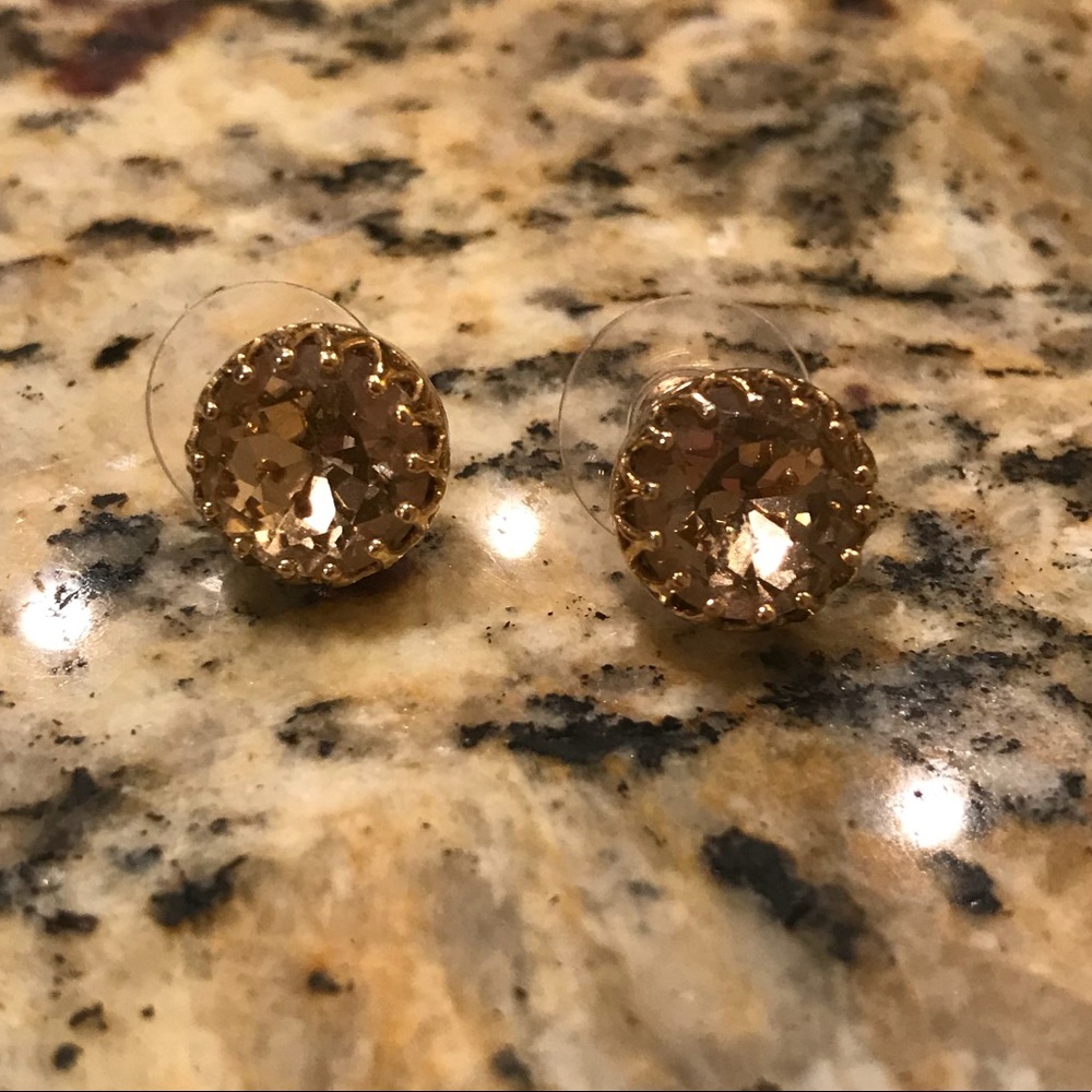 Stella & Dot “Nancy” Stud Earrings in Peach